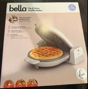 BELLA Flip & Store Waffle Maker – Brand New